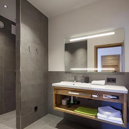 Heimsitz 4* 브릭센임탈